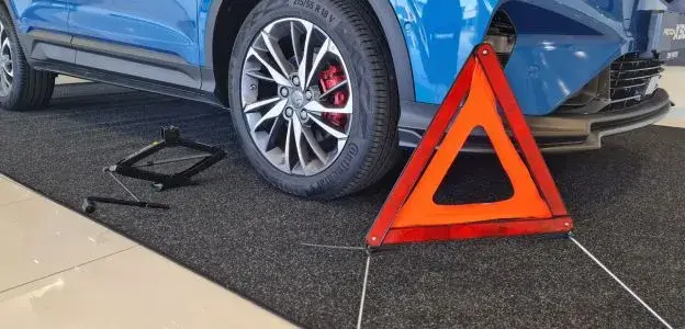 basic-car-maintenance-tips-checking-tyre-pressure